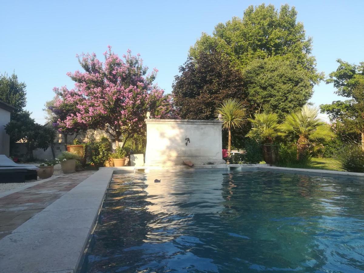 Le Mazet Villa Cabannes Exteriör bild